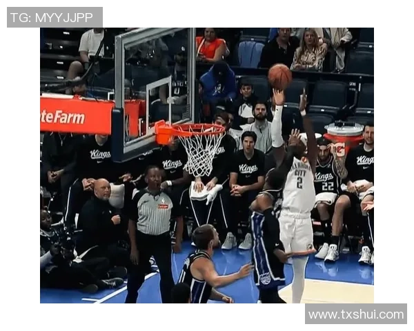 2013年尼克斯与雷霆激战回顾：一场精彩的NBA对决与历史瞬间